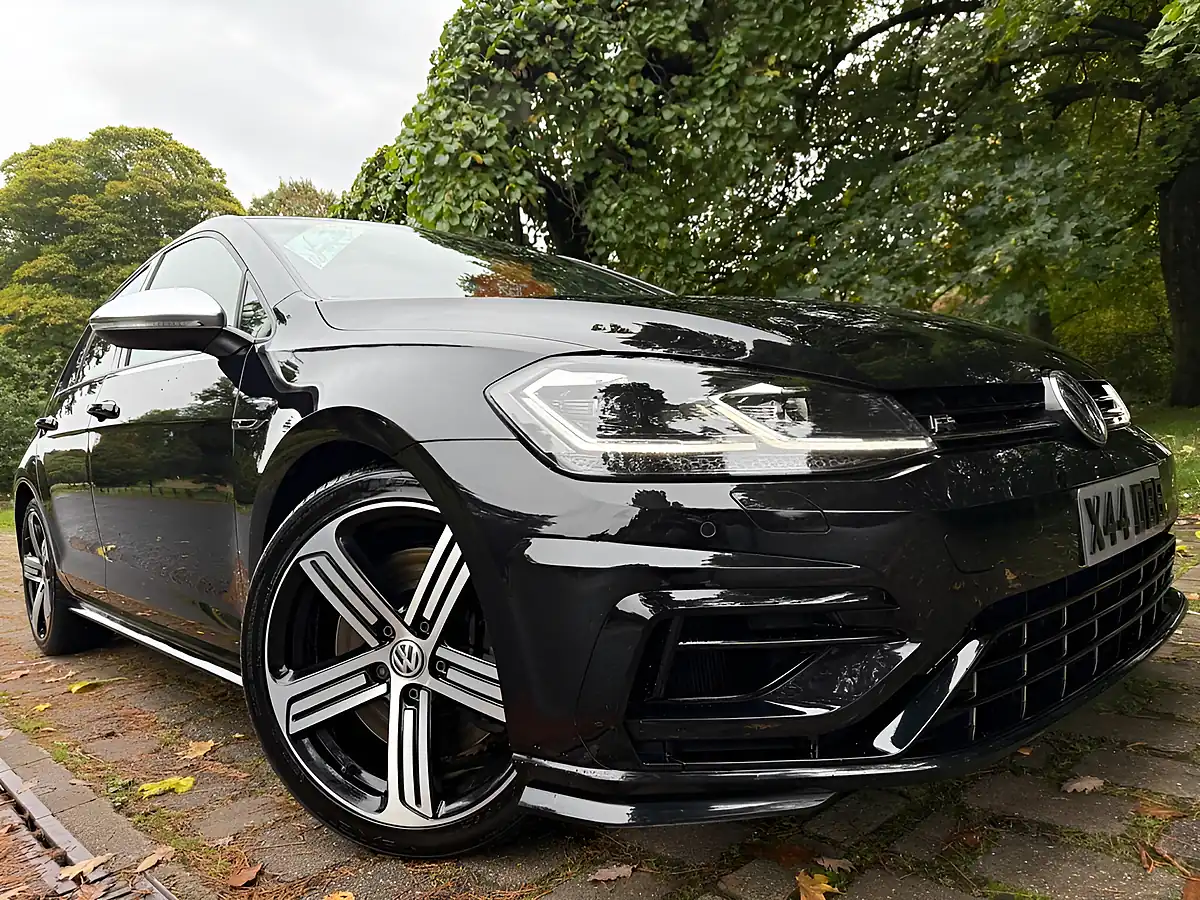 Used 2020 Volkswagen Golf R Black - Front View