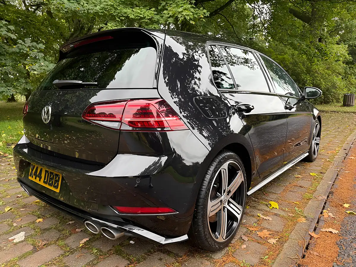 Used 2020 Volkswagen Golf R Black - Interior and Exterior details 7