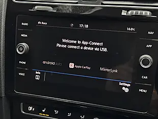 Used 2020 Volkswagen Golf R Blue - Interior and Exterior details 13