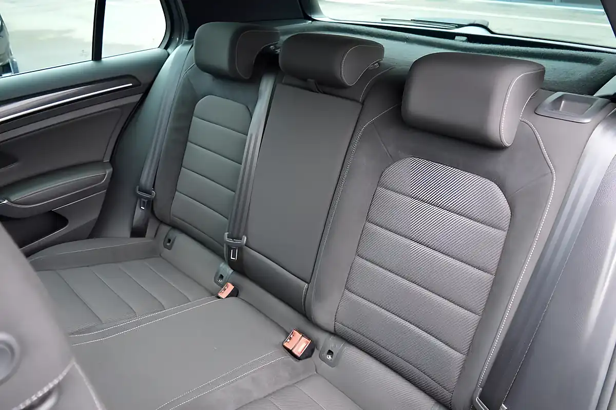 Used 2020 Volkswagen Golf R Grey - Interior and Exterior details 7