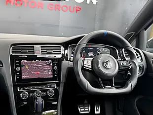 Used 2020 Volkswagen Golf R Lapiz Blue - Interior and Exterior details 19