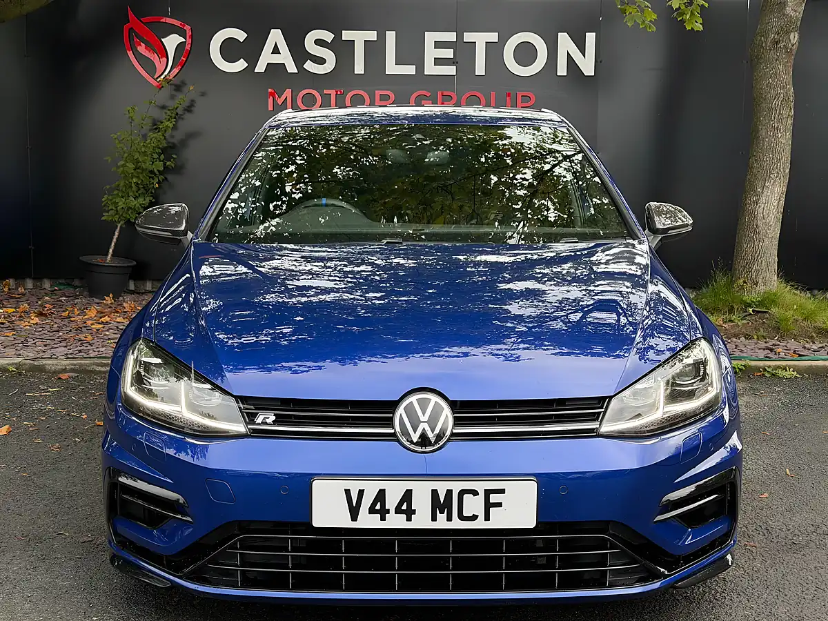 Used 2020 Volkswagen Golf R Lapiz Blue - Interior and Exterior details 7