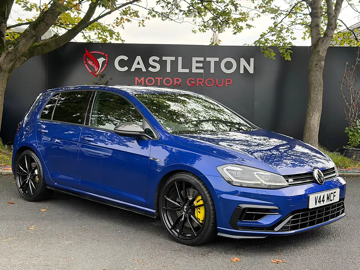 Used 2020 Volkswagen Golf R Lapiz Blue - Interior and Exterior details 8