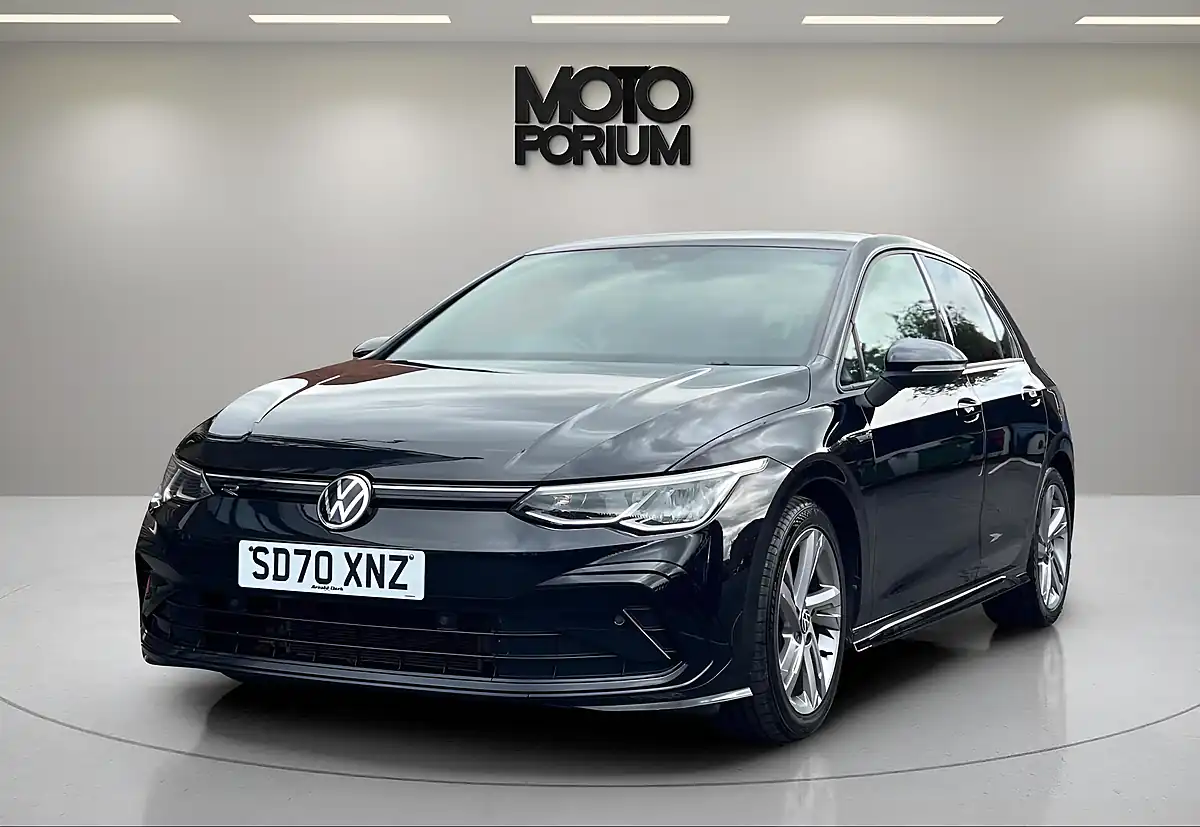 Used 2020 Volkswagen Golf R-Line Black - Interior and Exterior details 10