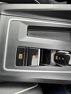 Used 2020 Volkswagen Golf R-Line Black - Interior and Exterior details 13