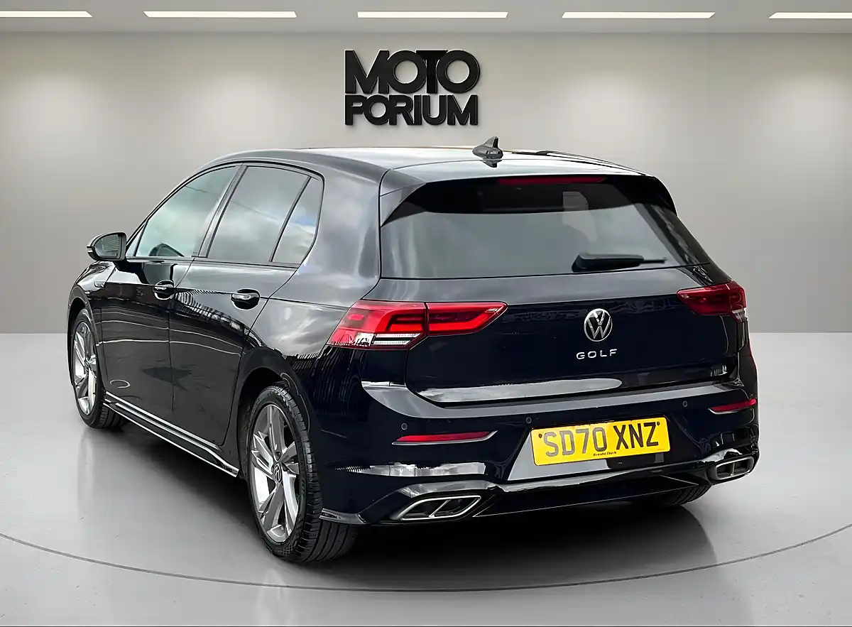 Used 2020 Volkswagen Golf R-Line Black - Interior and Exterior details 4