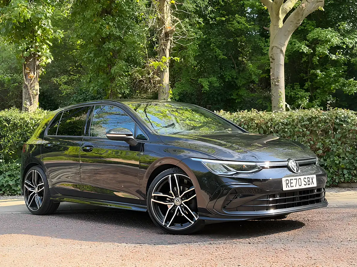 Used 2020 Volkswagen Golf R-Line Black - Interior and Exterior details 3