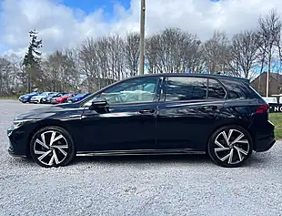 Used 2020 Volkswagen Golf R-Line Deep Black - Interior and Exterior details 6