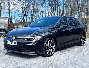 Used 2020 Volkswagen Golf R-Line Deep Black - Interior and Exterior details 7