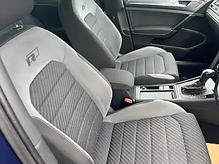 Used 2020 Volkswagen Golf R-Line Edition Blue - Interior and Exterior details 14