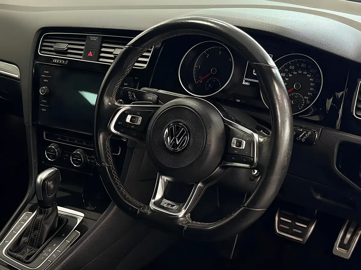 Used 2020 Volkswagen Golf R-Line Edition Grey - Interior and Exterior details 17