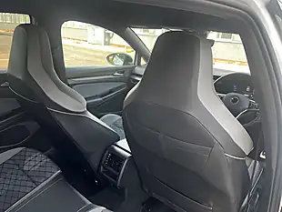 Used 2020 Volkswagen Golf R-Line White - Interior and Exterior details 16