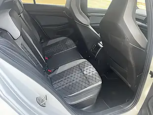 Used 2020 Volkswagen Golf R-Line White - Interior and Exterior details 17