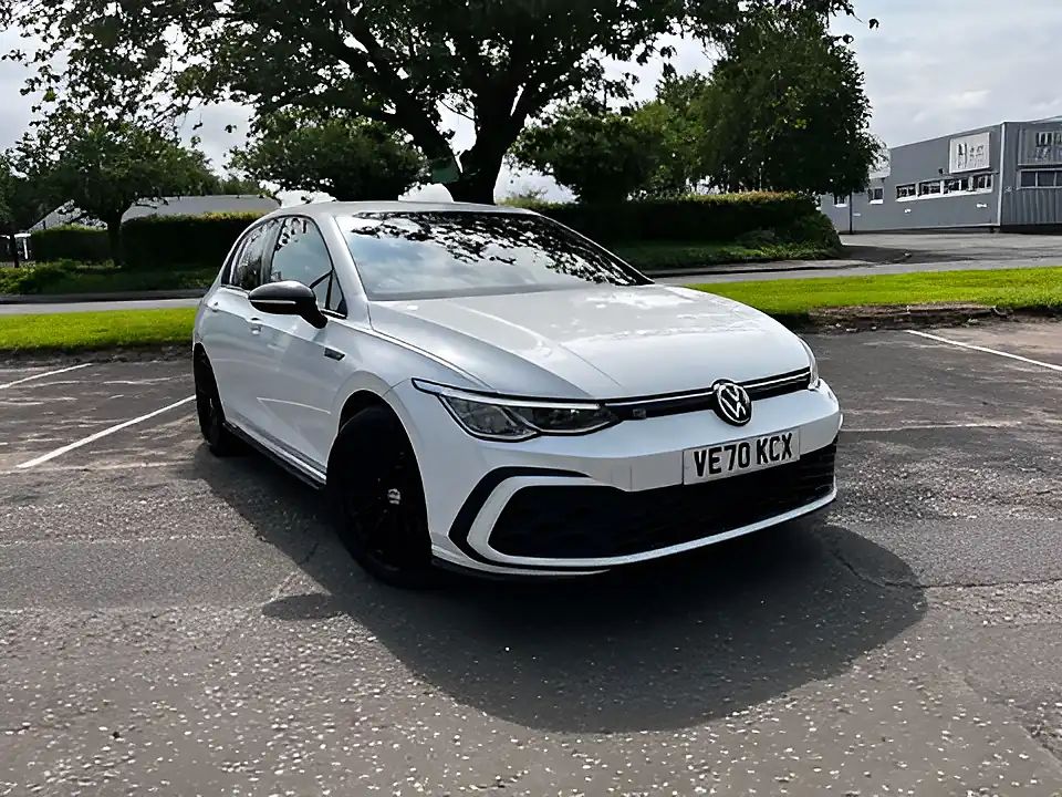 Used 2020 Volkswagen Golf R-Line White - Interior and Exterior details 5
