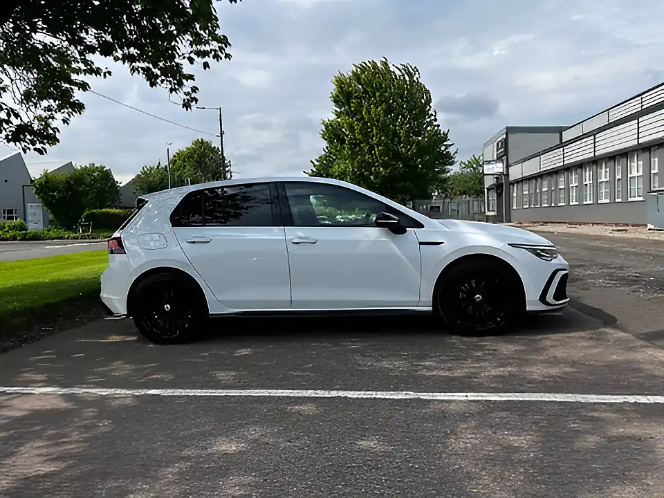 Used 2020 Volkswagen Golf R-Line White - Interior and Exterior details 6