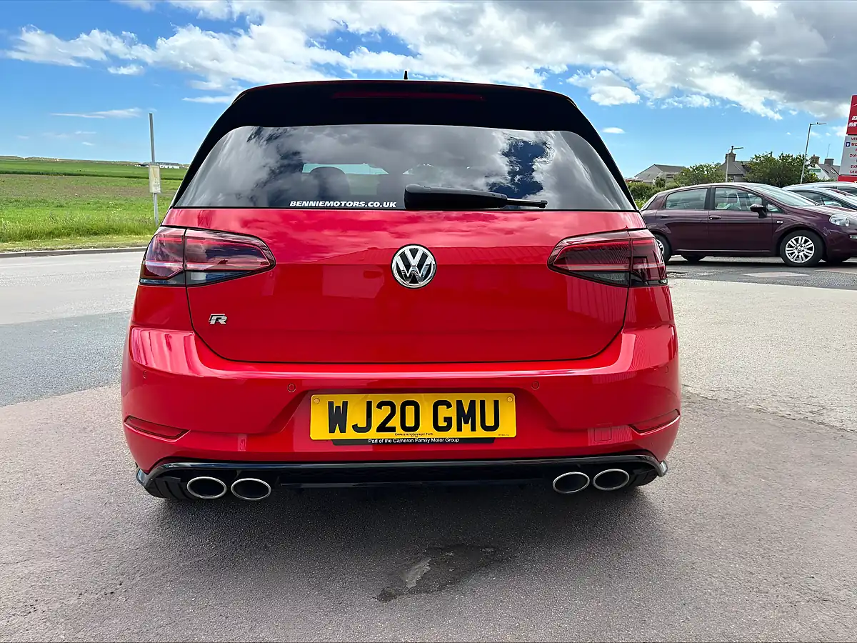 Used 2020 Volkswagen Golf R Red - Interior and Exterior details 7