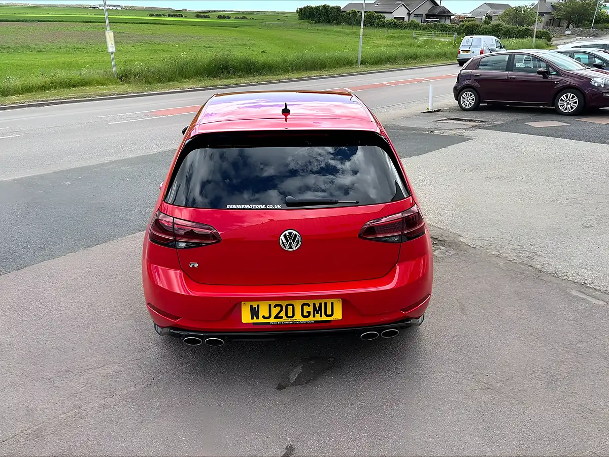 Used 2020 Volkswagen Golf R Red - Interior and Exterior details 8