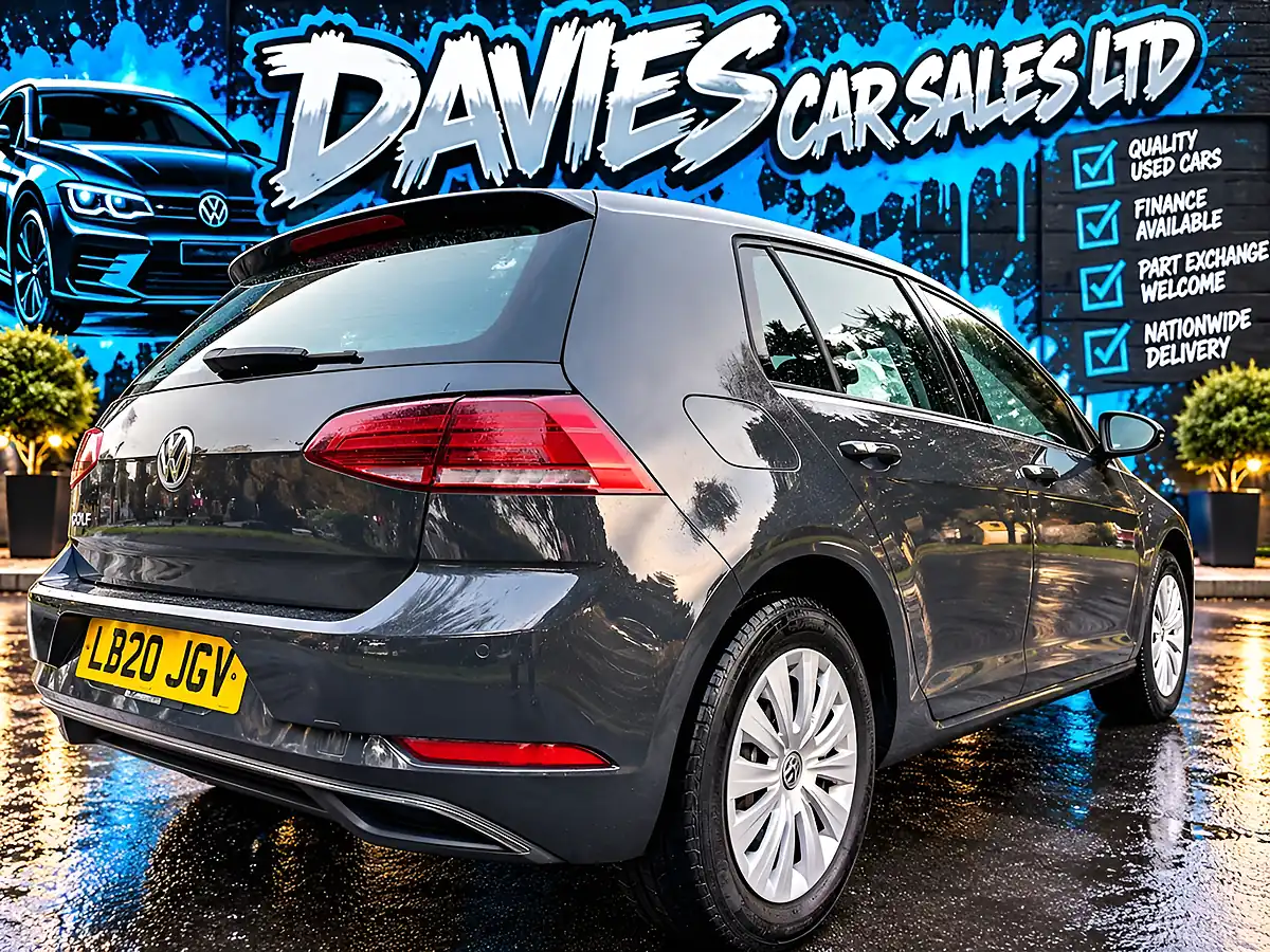 Used 2020 Volkswagen Golf S Urano Grey - Interior and Exterior details 5