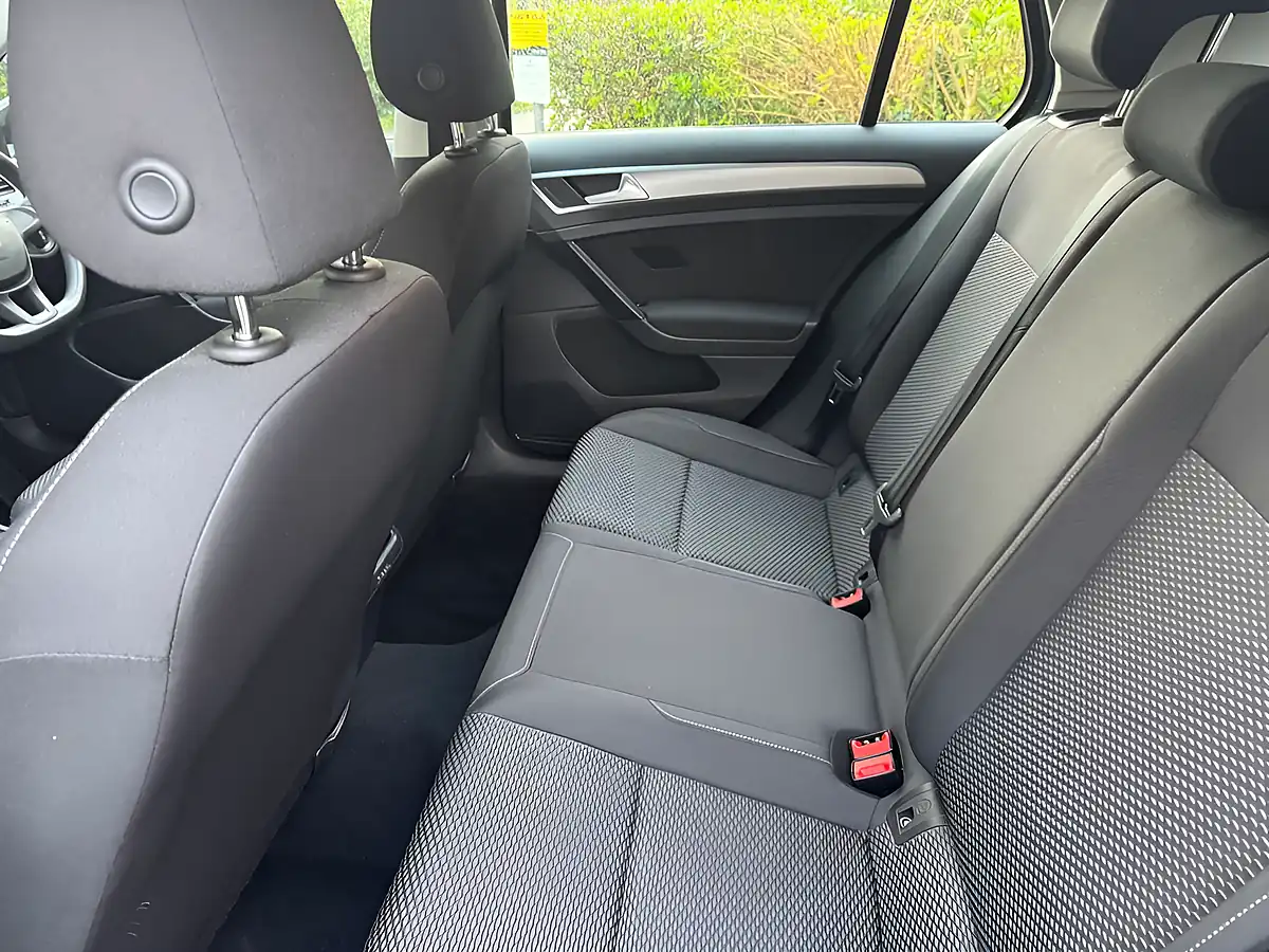 Used 2020 Volkswagen Golf S Urano Grey - Interior and Exterior details 7