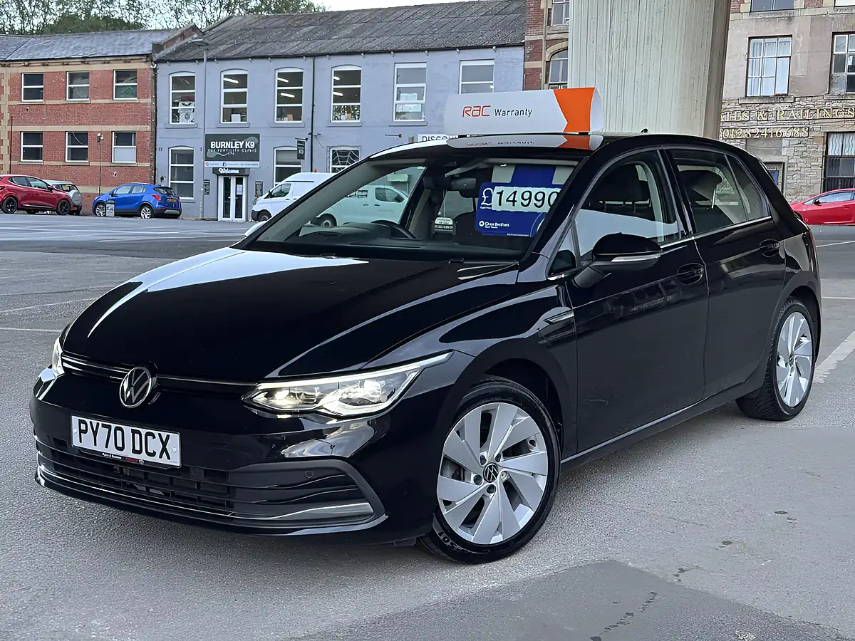 Used 2020 Volkswagen Golf Style Black - Interior and Exterior details 9