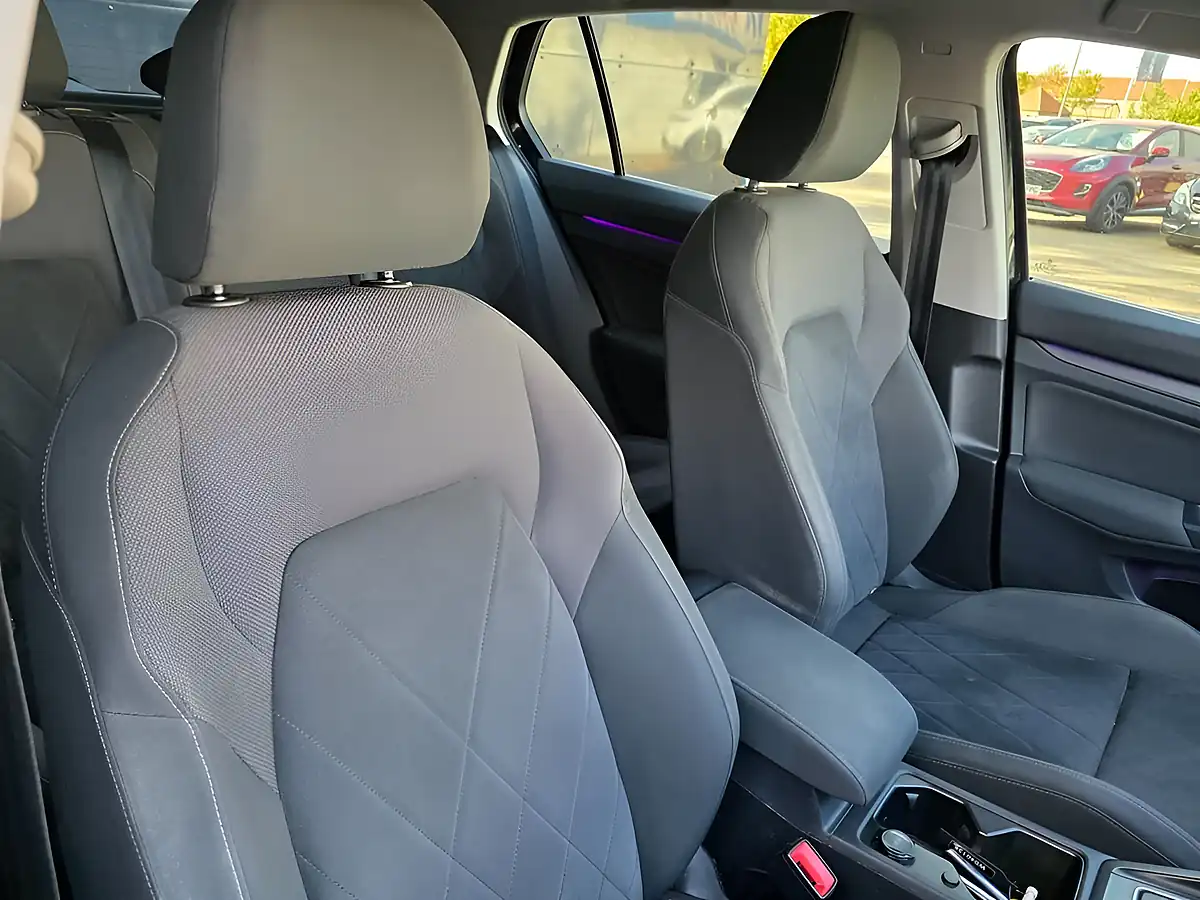 Used 2020 Volkswagen Golf Style Black - Interior and Exterior details 14