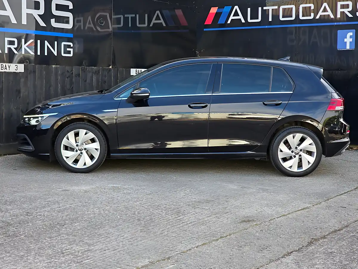 Used 2020 Volkswagen Golf Style Black - Interior and Exterior details 7