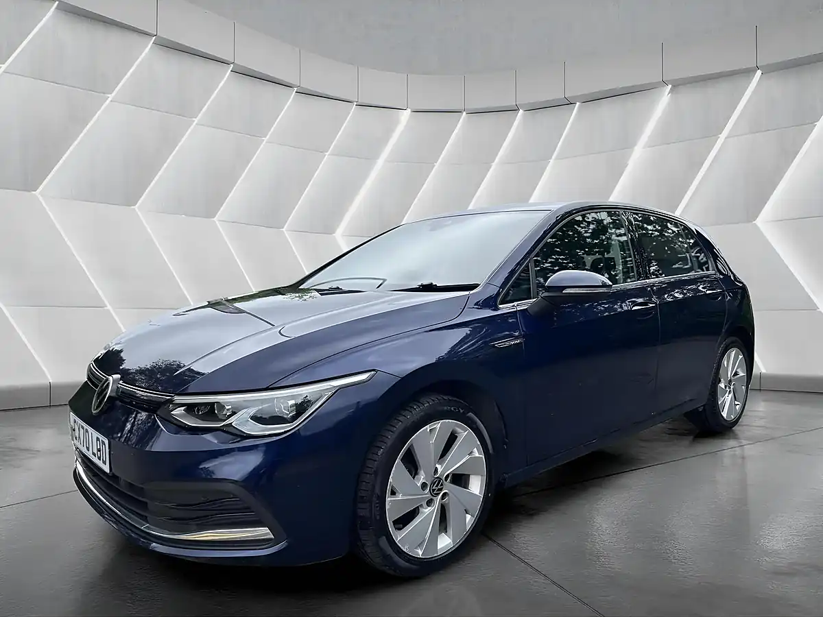 Used 2020 Volkswagen Golf Style Blue - Interior and Exterior details 10
