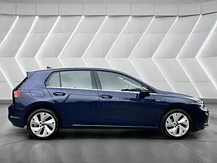 Used 2020 Volkswagen Golf Style Blue - Interior and Exterior details 5