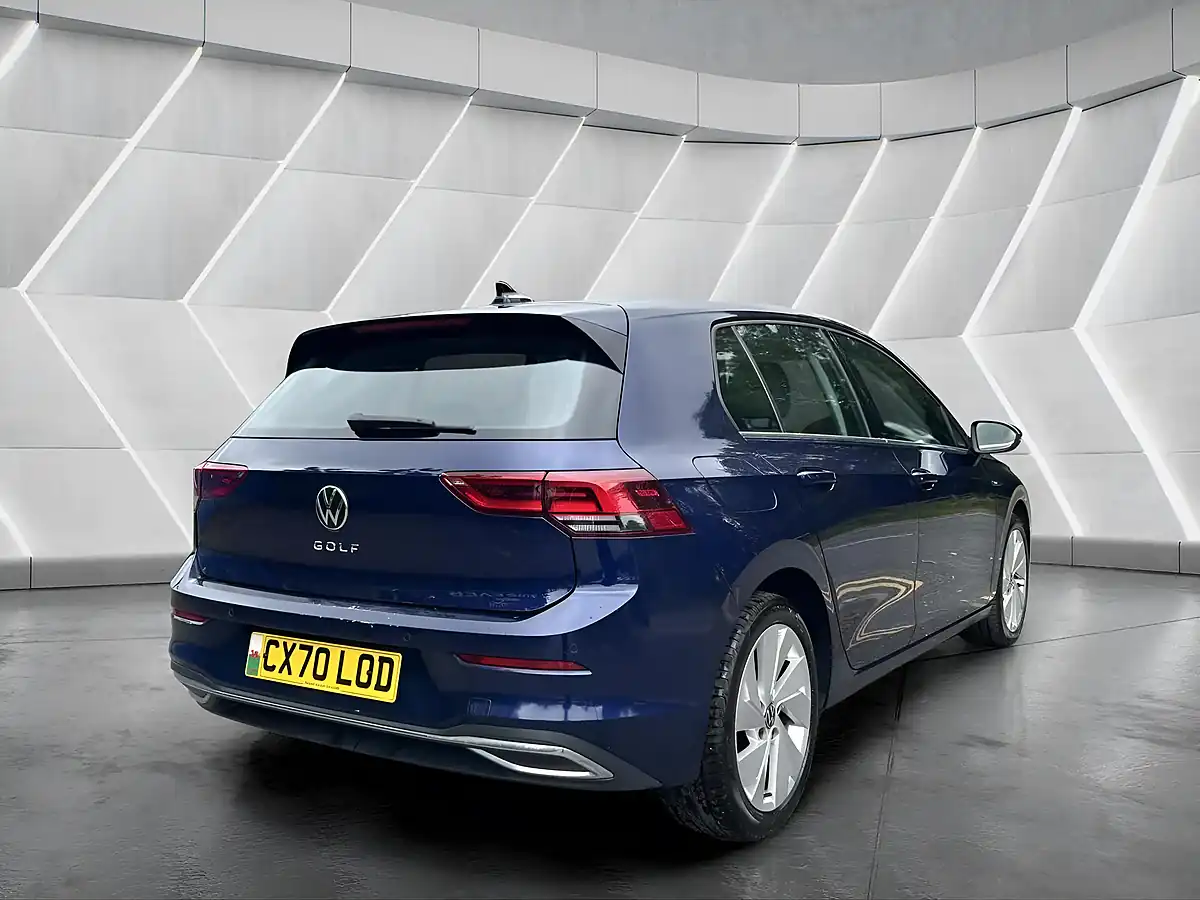 Used 2020 Volkswagen Golf Style Blue - Interior and Exterior details 7