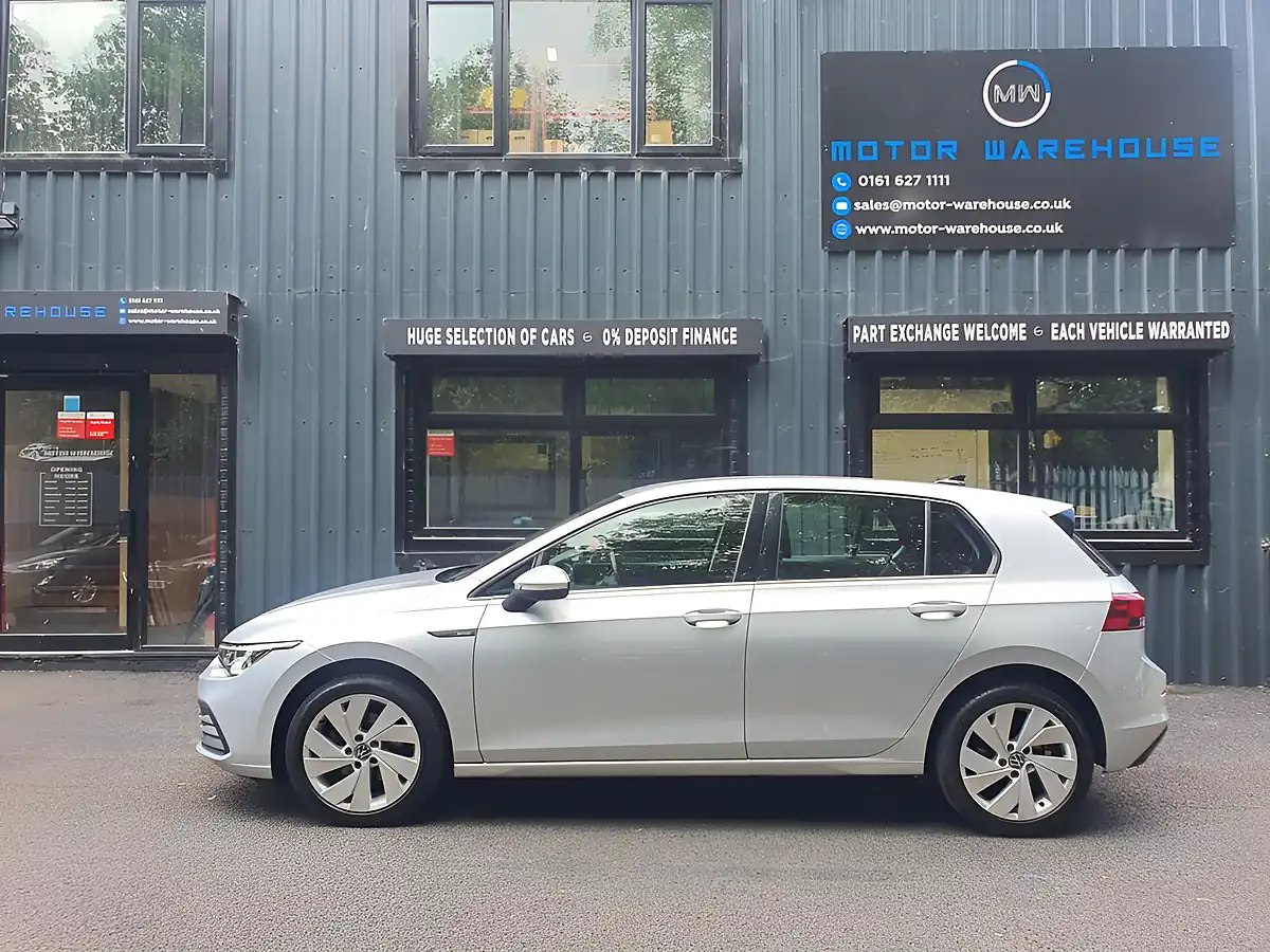 Used 2020 Volkswagen Golf Style Silver - Interior and Exterior details 4