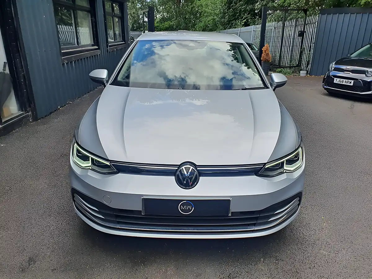 Used 2020 Volkswagen Golf Style Silver - Interior and Exterior details 8