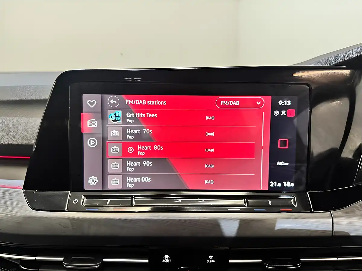 Used 2020 Volkswagen Golf Style White - Interior and Exterior details 16