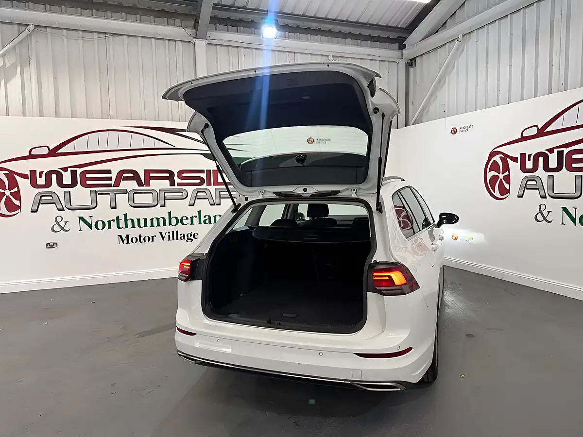 Used 2020 Volkswagen Golf Style White - Interior and Exterior details 19