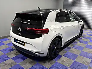 Used 2020 Volkswagen ID.3 Pro Performance 1ST Edition Glacier White - Interior and Exterior details 13