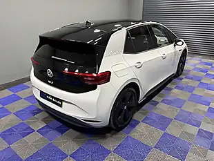Used 2020 Volkswagen ID.3 Pro Performance 1ST Edition Glacier White - Interior and Exterior details 14