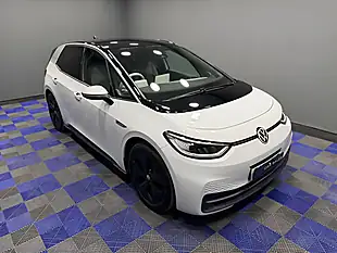 Used 2020 Volkswagen ID.3 Pro Performance 1ST Edition Glacier White - Interior and Exterior details 15