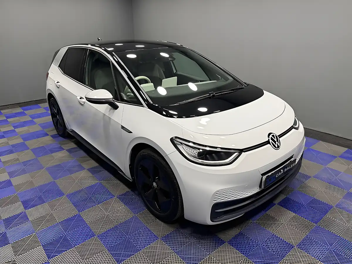 Used 2020 Volkswagen ID.3 Pro Performance 1ST Edition Glacier White - Interior and Exterior details 15