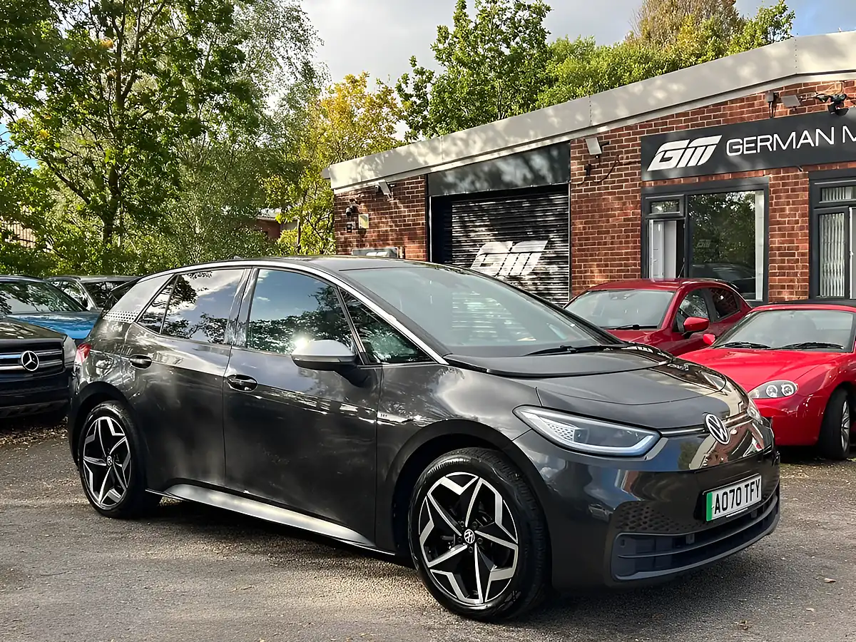 Used 2020 Volkswagen ID.3 Pro Performance 1st Edition Grey - Interior and Exterior details 5