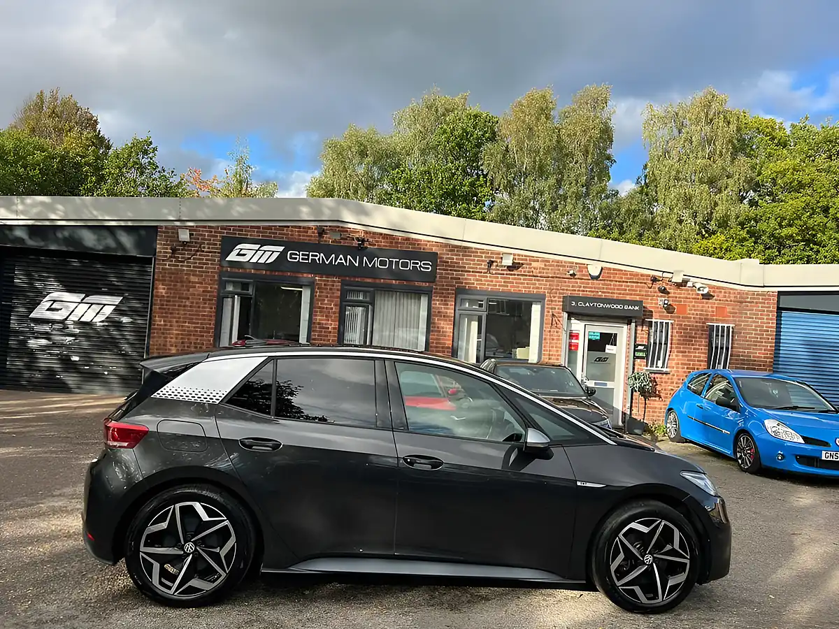 Used 2020 Volkswagen ID.3 Pro Performance 1st Edition Grey - Interior and Exterior details 6