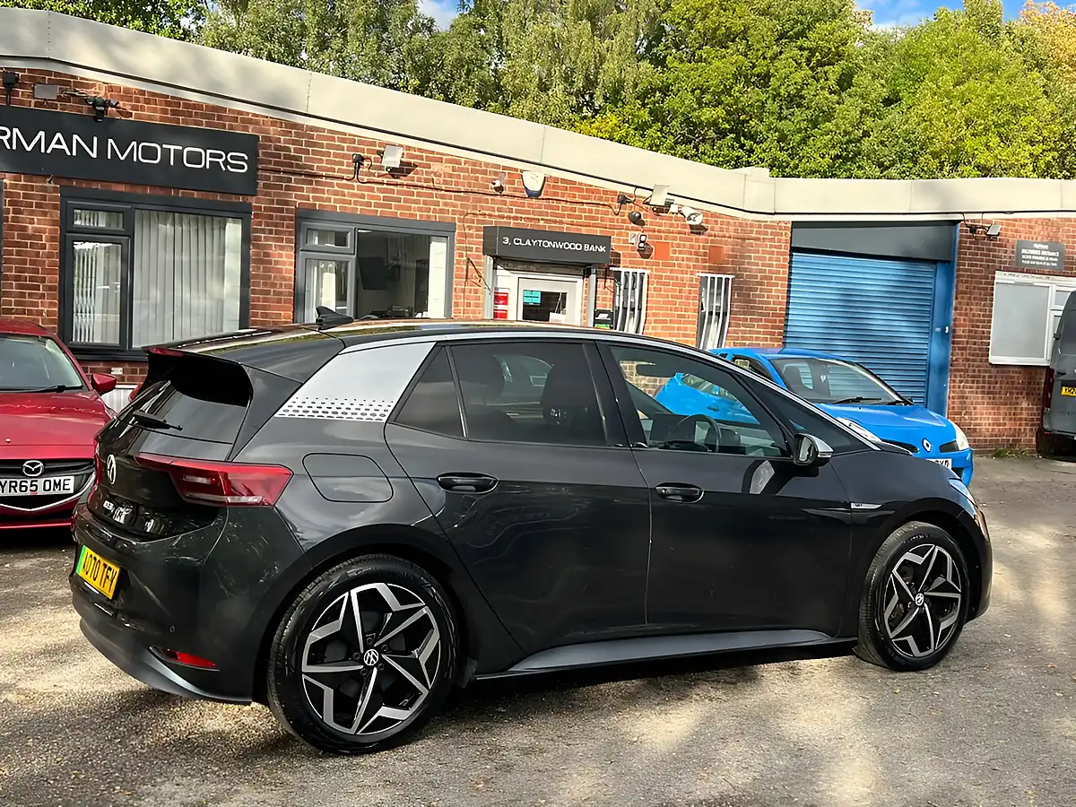 Used 2020 Volkswagen ID.3 Pro Performance 1st Edition Grey - Interior and Exterior details 7