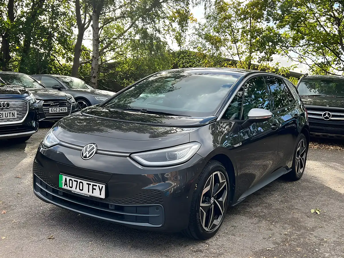 Used 2020 Volkswagen ID.3 Pro Performance 1st Edition Grey - Interior and Exterior details 9