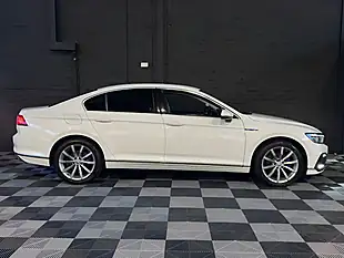 Used 2020 Volkswagen Passat Advance Pure White - Interior and Exterior details 3