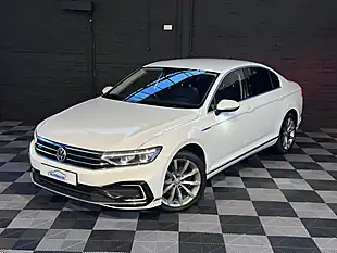 Used 2020 Volkswagen Passat Advance Pure White - Interior and Exterior details 5
