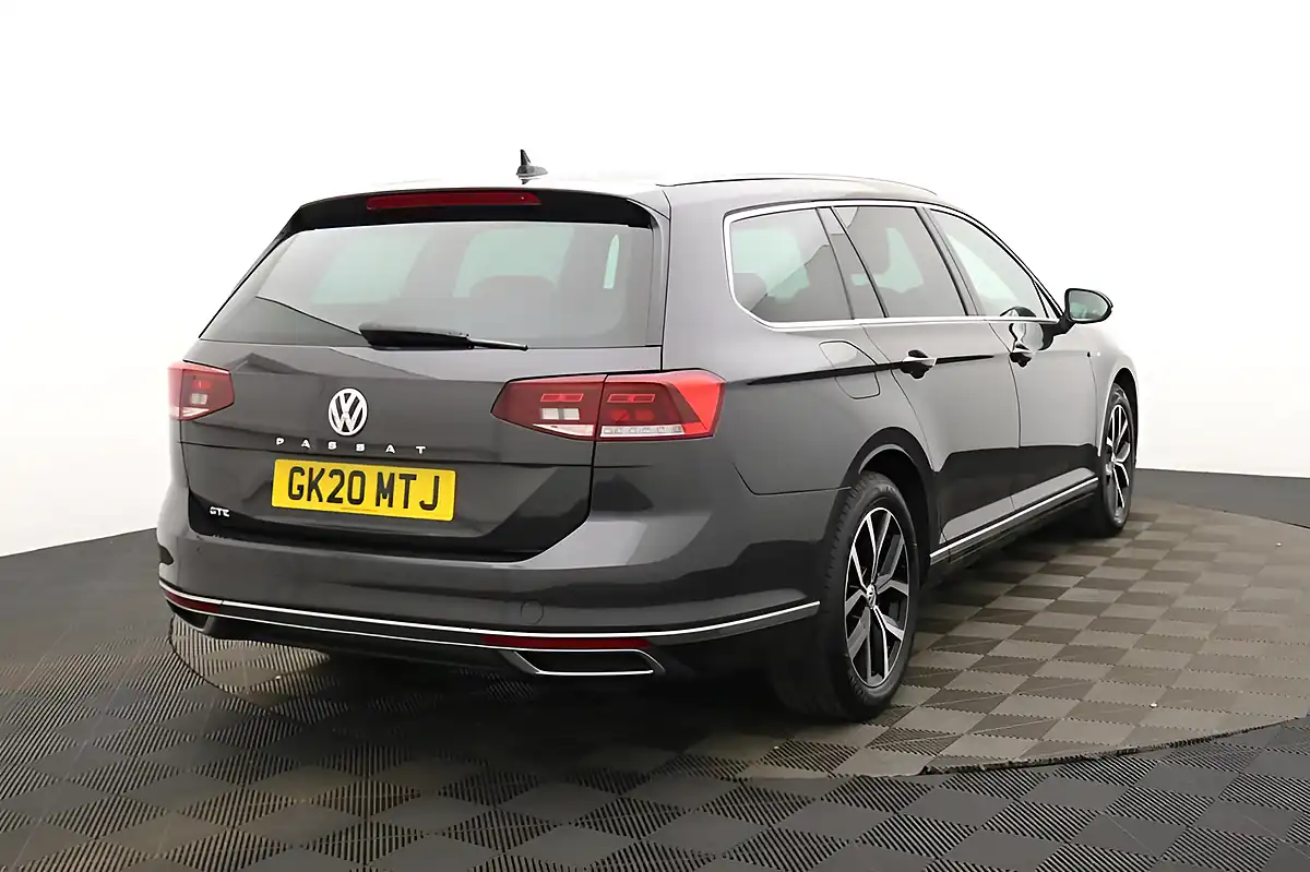 Used 2020 Volkswagen Passat Gte Grey - Interior and Exterior details 3