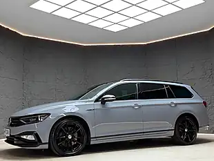 Used 2020 Volkswagen Passat R-Line Edition Grey - Interior and Exterior details 5