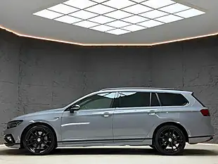Used 2020 Volkswagen Passat R-Line Edition Grey - Interior and Exterior details 6
