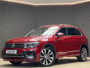Used 2020 Volkswagen Passat R-Line Grey - Interior and Exterior details 10