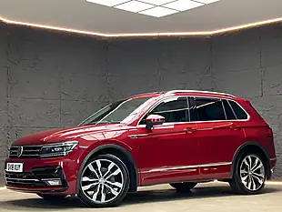 Used 2020 Volkswagen Passat R-Line Grey - Interior and Exterior details 11
