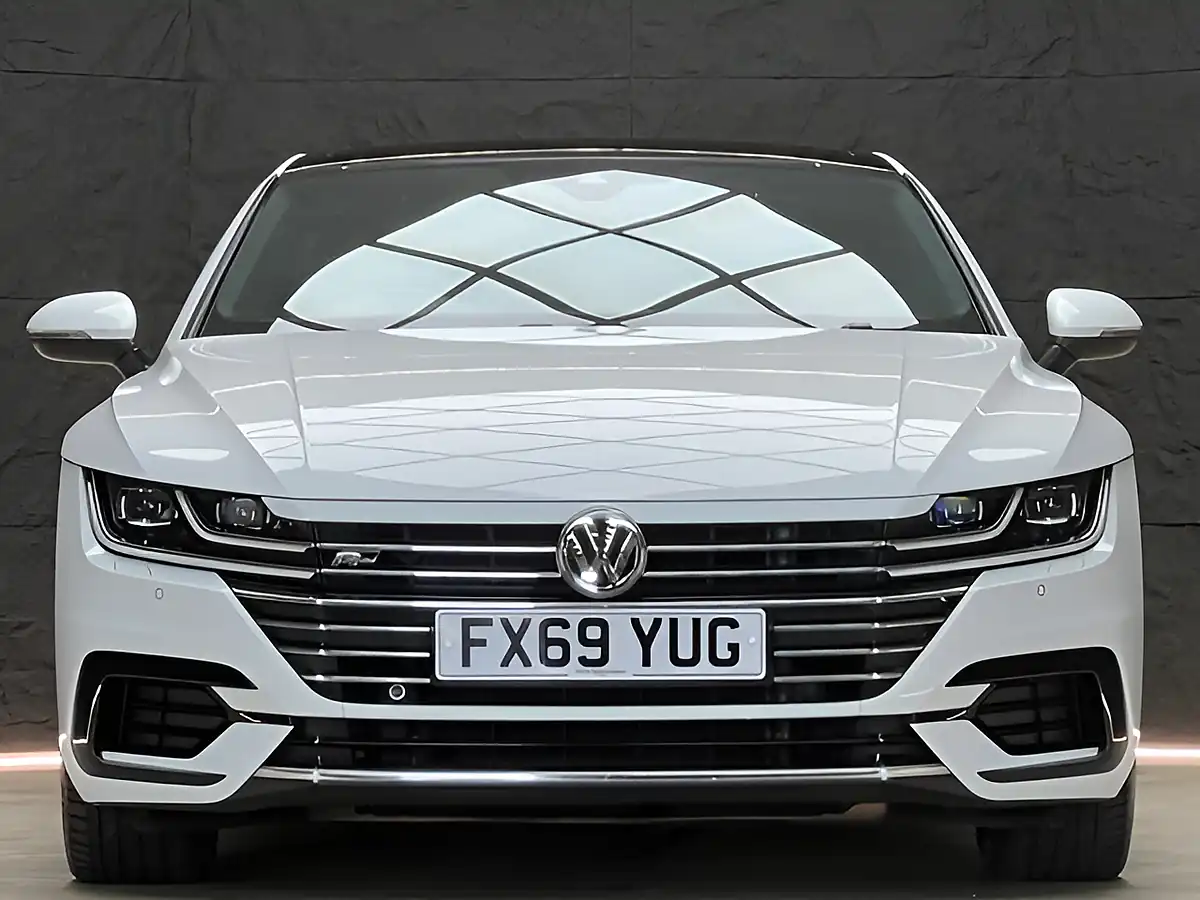 Used 2020 Volkswagen Passat R-Line Grey - Interior and Exterior details 6