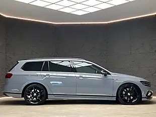 Used 2020 Volkswagen Passat R-Line Urano Grey - Interior and Exterior details 11